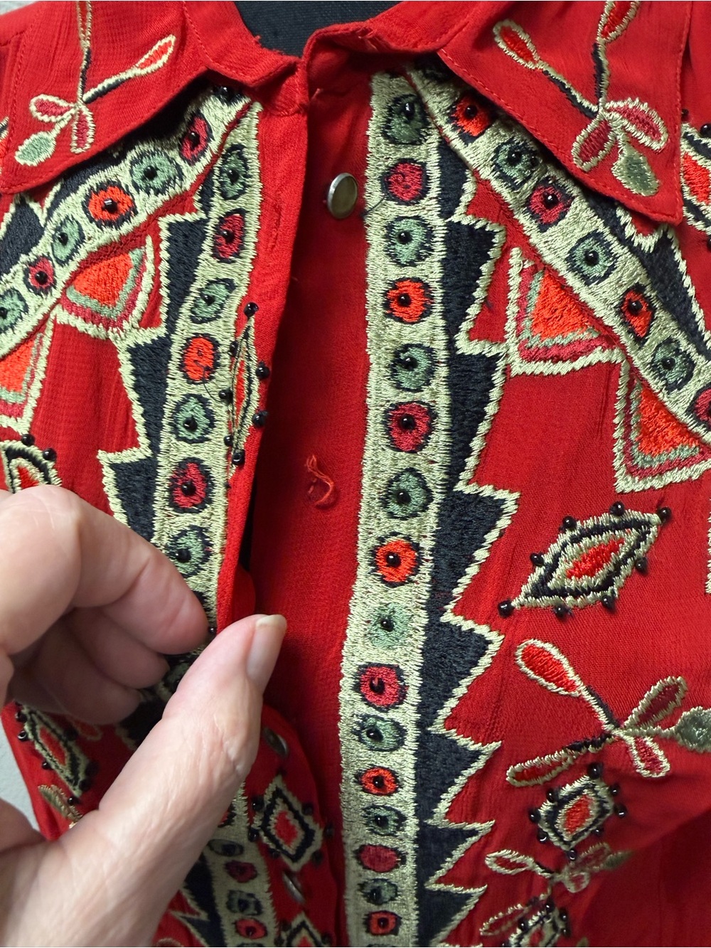 Vintage Collection Red Embroidered Boho Sheer Tunic Blouse Medium Size - Picture 3 of 10
